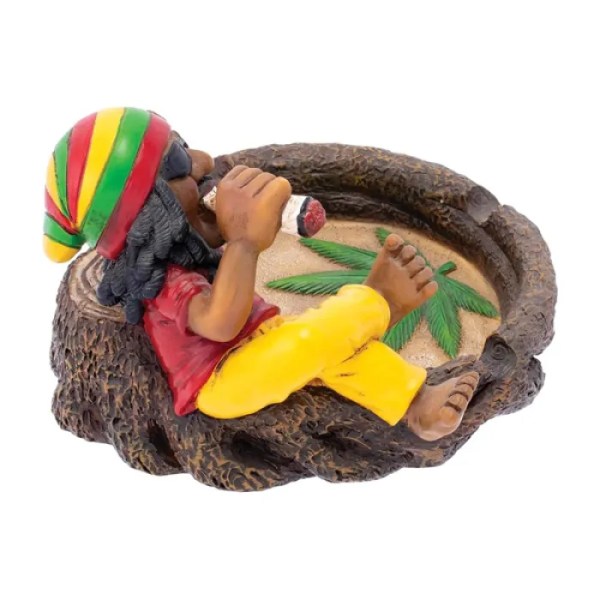 FUJIMA ASHTRAY 5.7" JAMAICAN CHILLING ON STUMP - Image 2