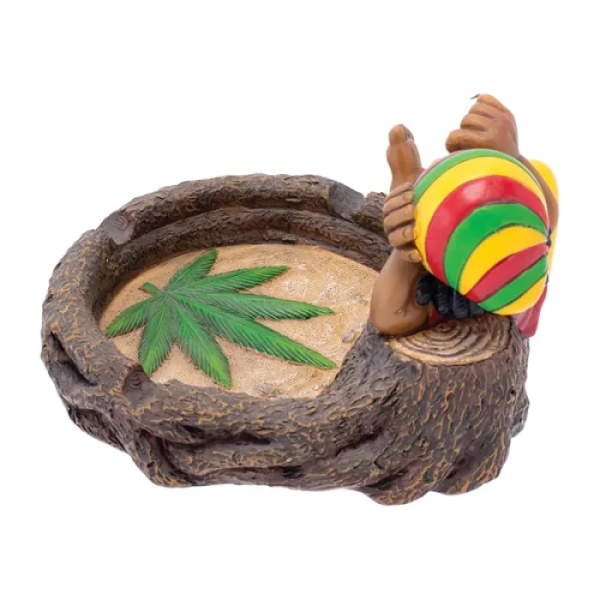 FUJIMA ASHTRAY 5.7" JAMAICAN CHILLING ON STUMP - Image 3